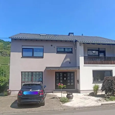Mit Blick Auf Moselloreley 아파트 피에스포트